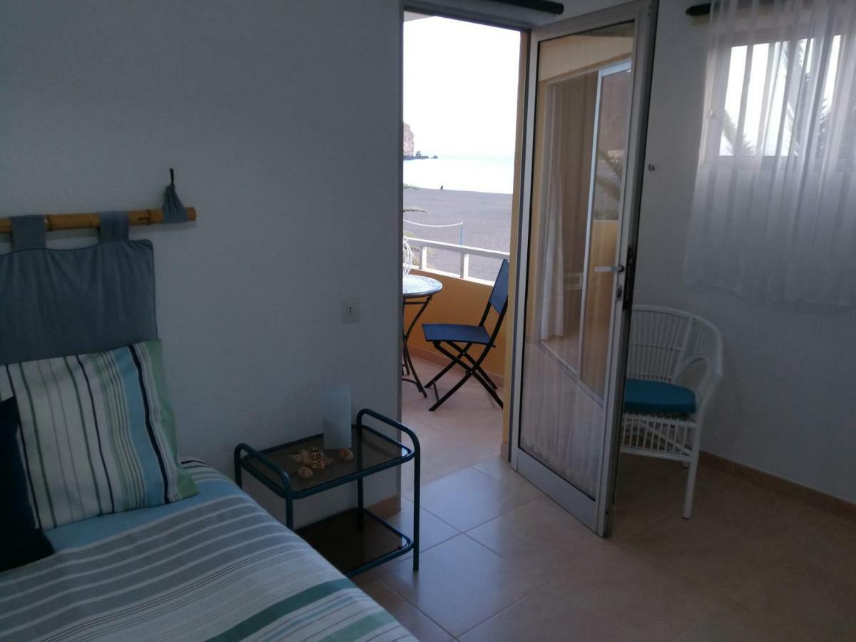 Venturamar Apartment Gran Tarajal Exterior photo